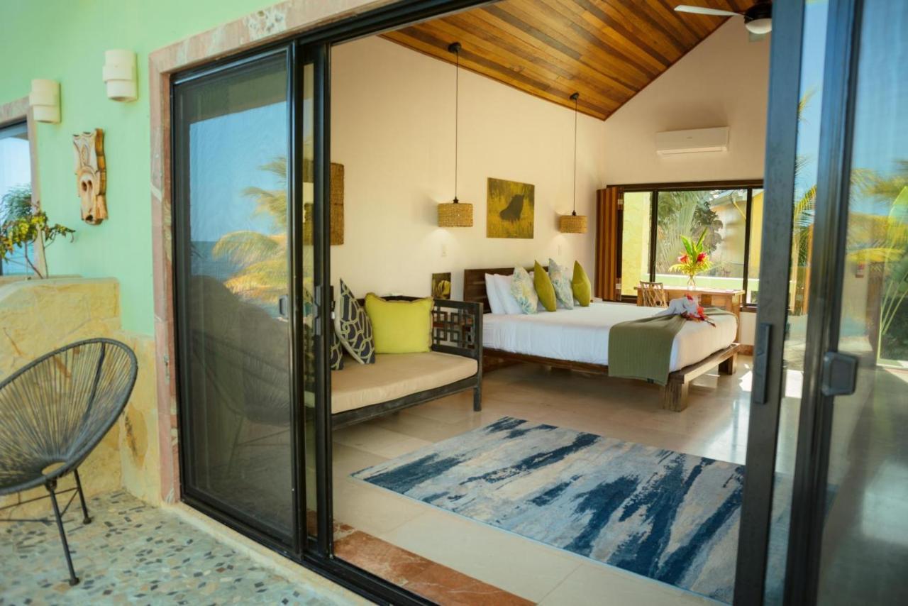 Little Harvest Caye - Your Own Private Island Placencia Zewnętrze zdjęcie